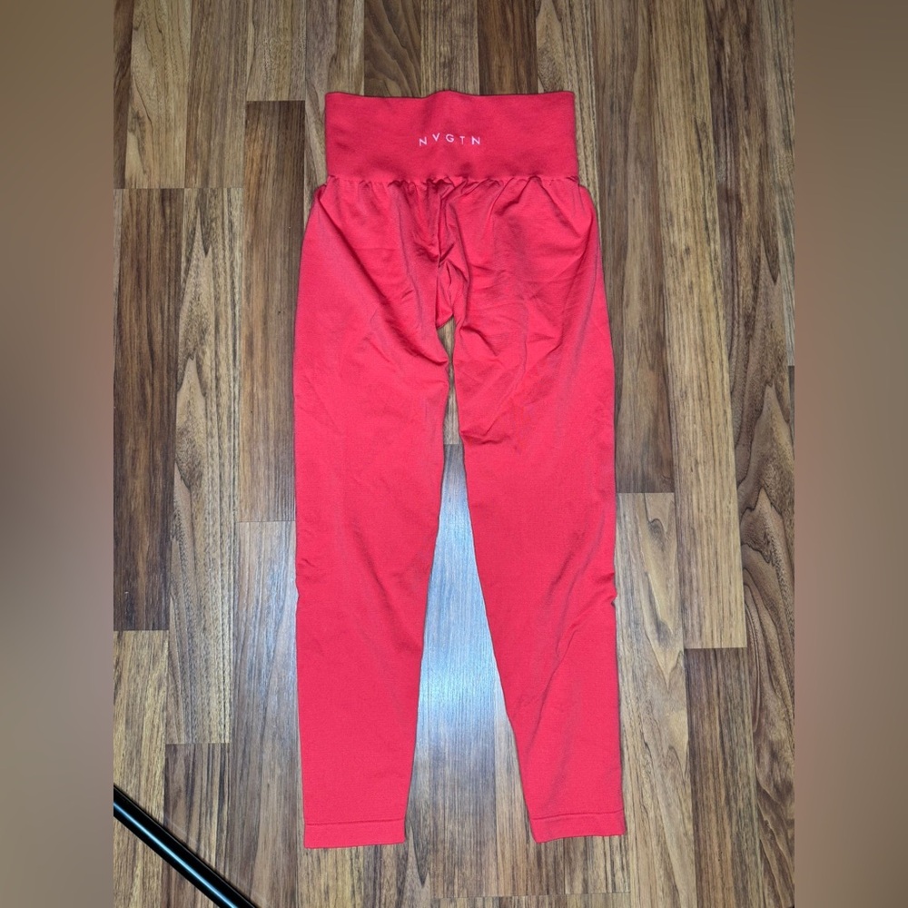 NVGTN Red Seamless Leggings